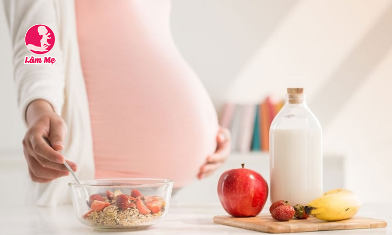 Mang thai tuần 35: Sự phát triển của thai nhi và triệu chứng ở mẹ bầu
